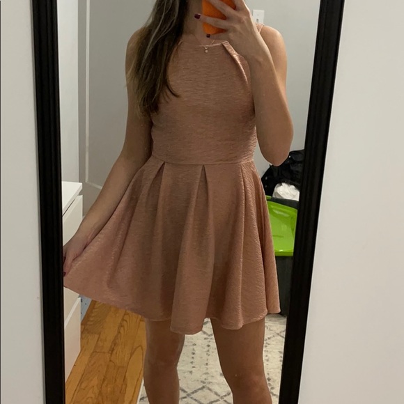 Copper Key Dusty Pink and Gold Dress - Picture 5 of 5